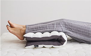 自分好みの形に自由自在。幅広い用途に使える新しい枕
